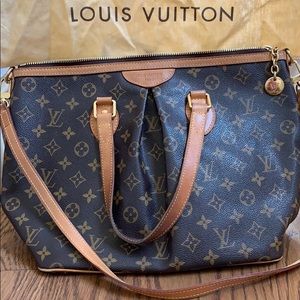 Louis Vuitton AUTHENTIC  Palermo Canvas PM bag.